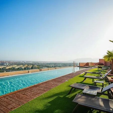 Con Infinity Pool Y Zonas Premium